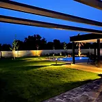 Eni Medulin Heated Pool * Sisan