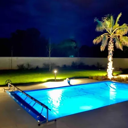 Eni Medulin Heated Pool