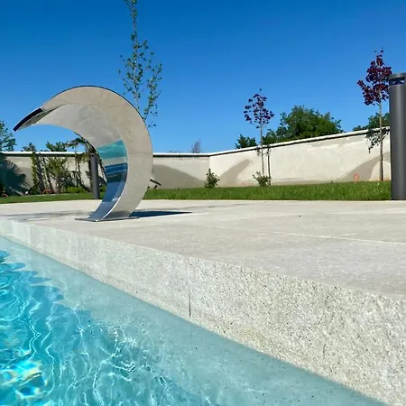 Willa Eni Medulin Heated Pool *