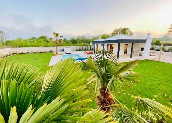 Eni Medulin Heated Pool