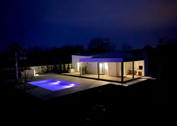 Eni Medulin Heated Pool 빌라 *