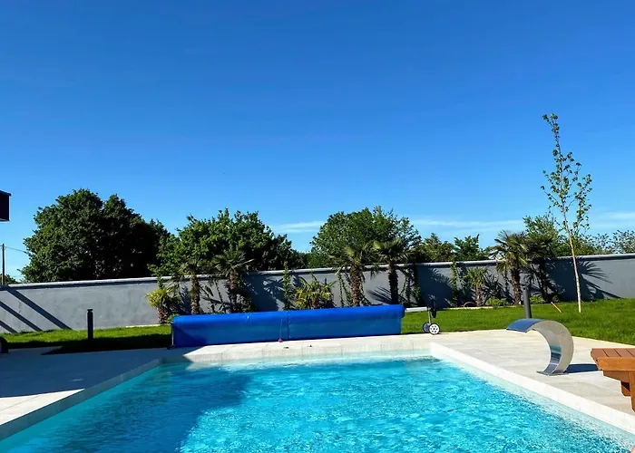 Eni Medulin Heated Pool