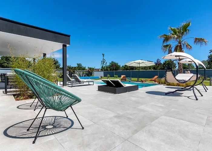 Eni Medulin Heated Pool Vila *