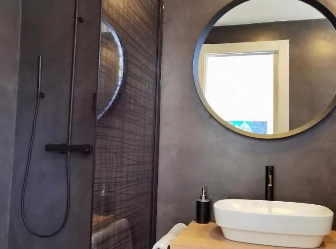 Vila Eni Medulin Heated Pool Sisan